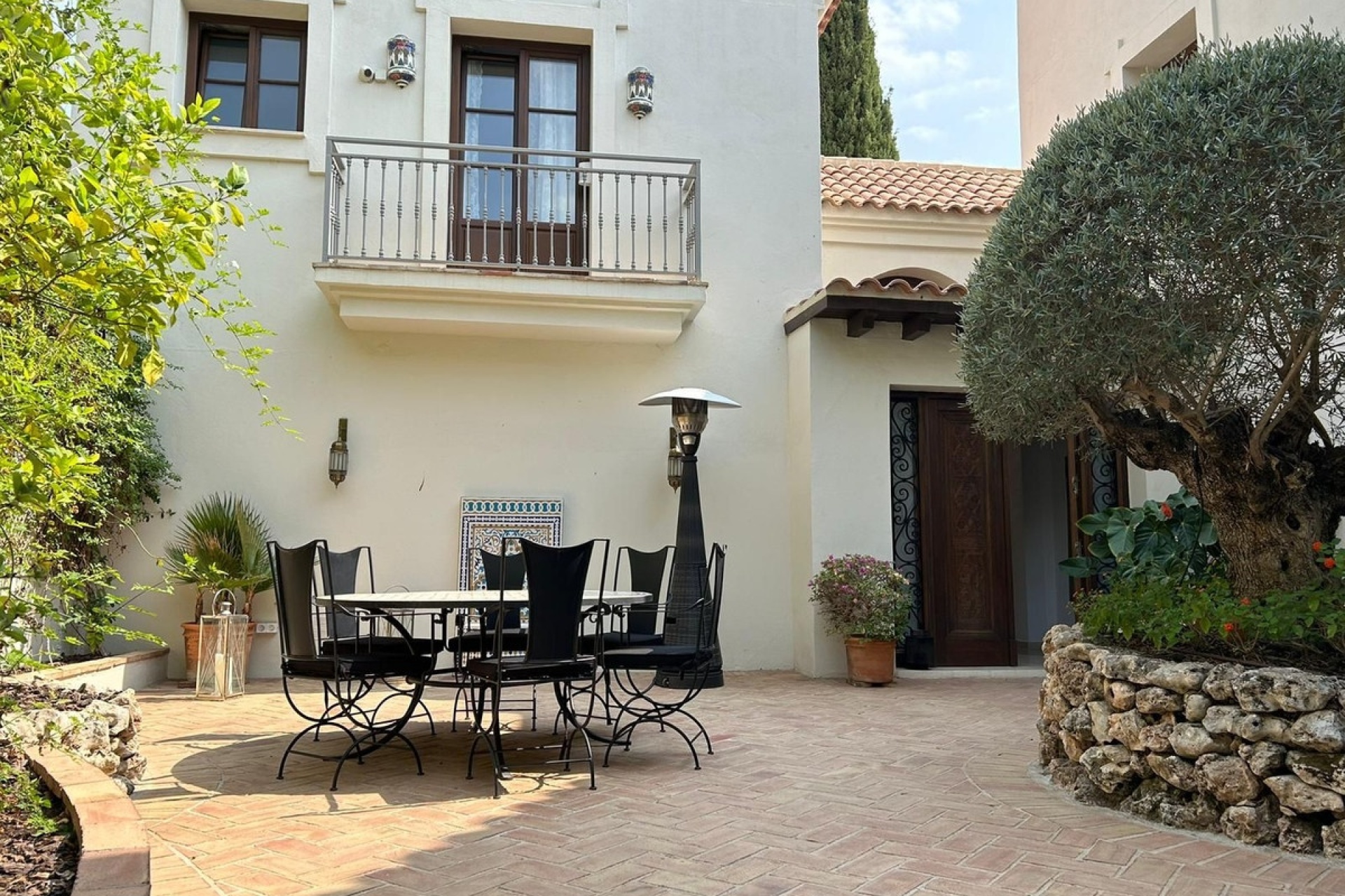 Resale - Villa - Estepona - Estepona Centro