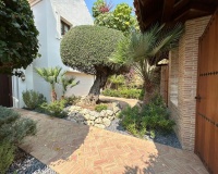 Resale - Villa - Estepona - Estepona Centro