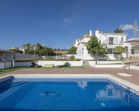 Resale - Villa - Estepona - Estepona Centro