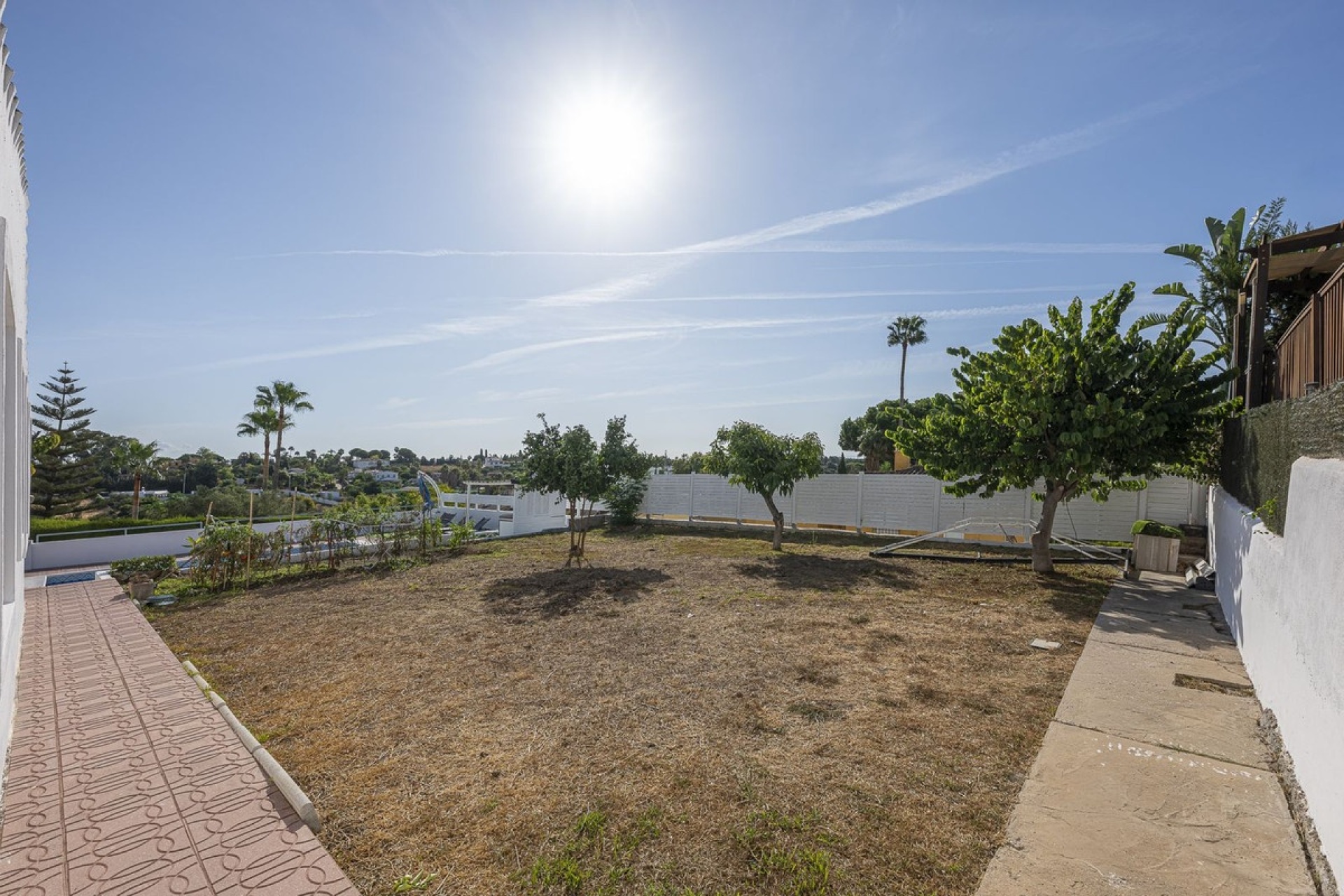 Resale - Villa - Estepona - Estepona Centro