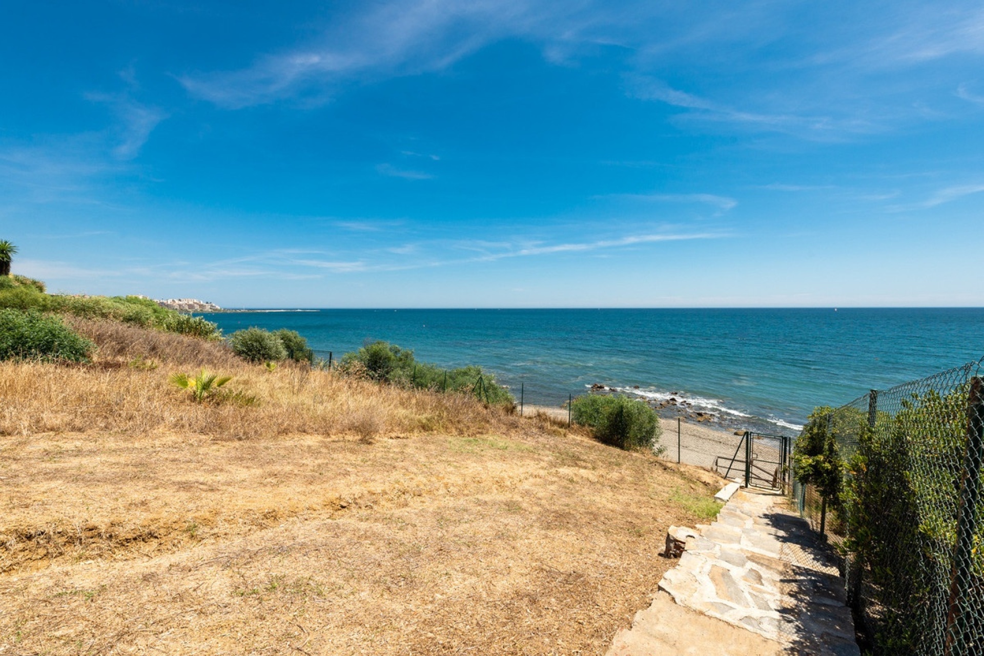 Resale - Villa - Estepona - Estepona Centro
