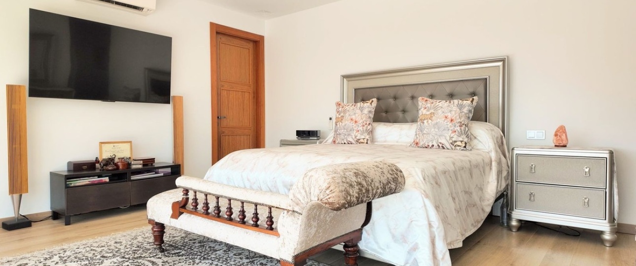 Resale - Villa - Estepona - Estepona Centro