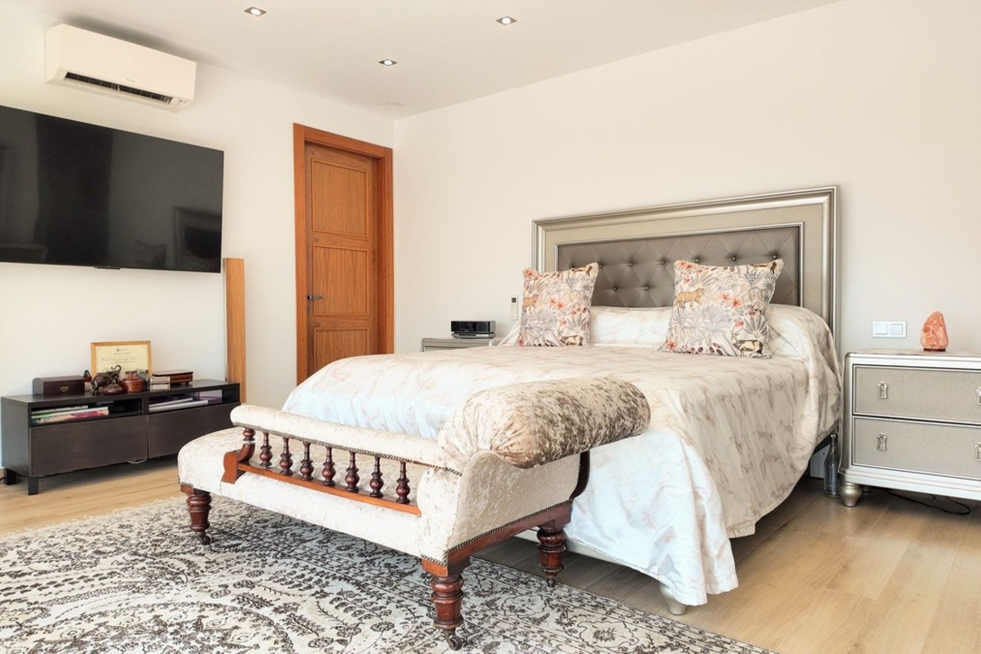 Resale - Villa - Estepona - Estepona Centro