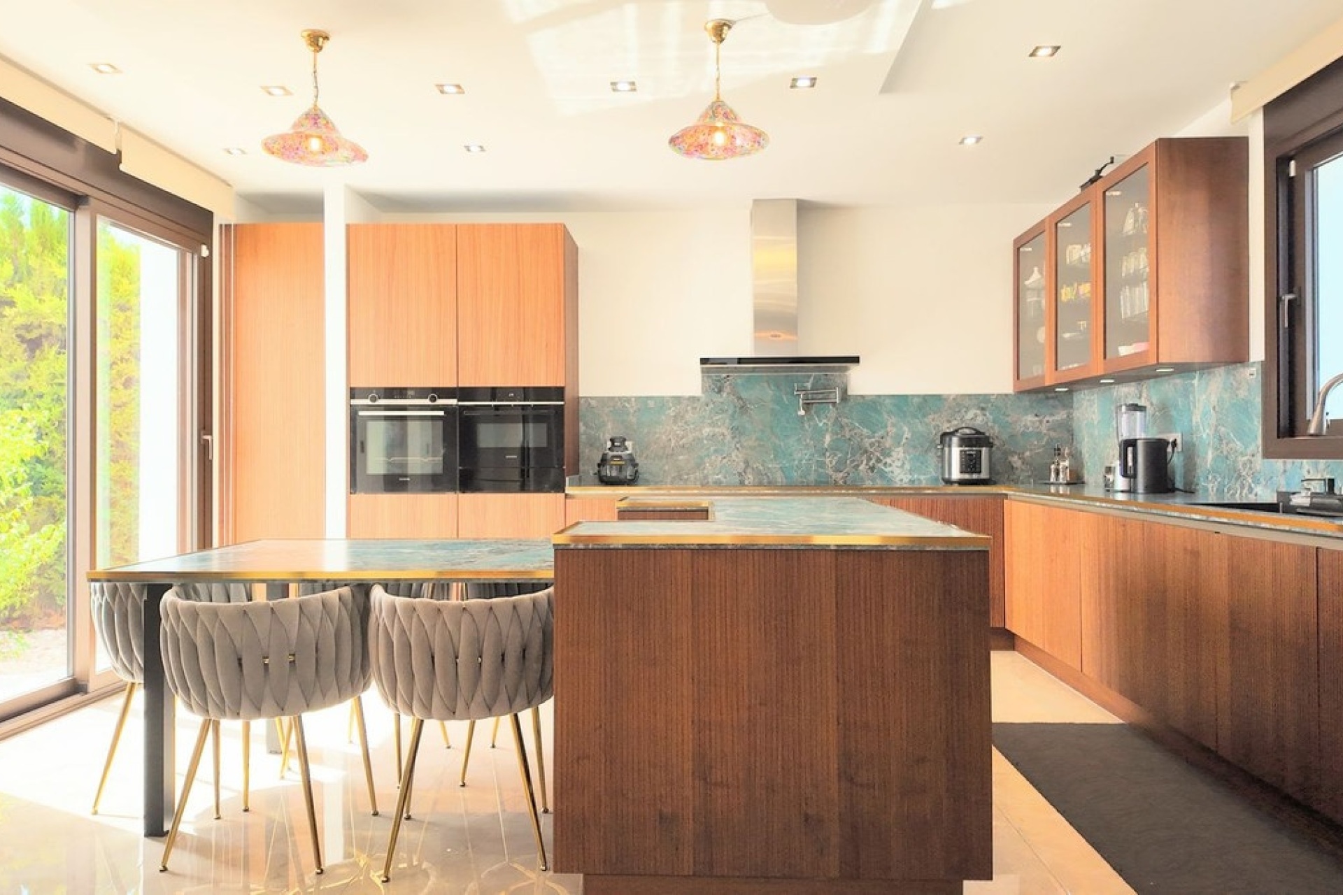 Resale - Villa - Estepona - Estepona Centro