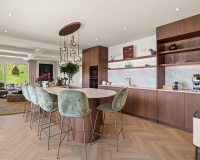 Resale - Villa - Estepona - Estepona Centro