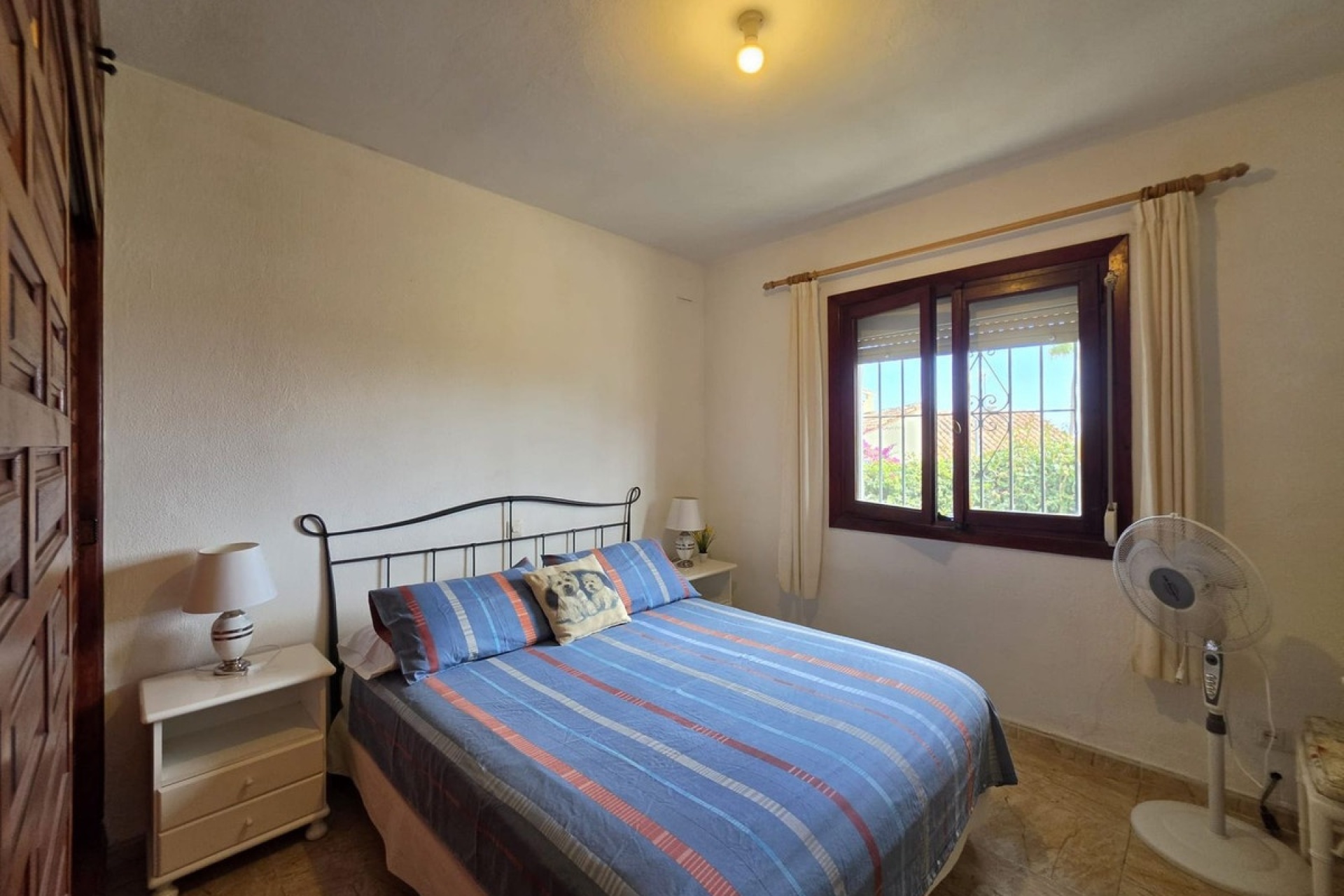 Resale - Villa - Estepona - Estepona Centro