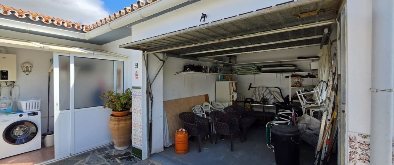 Resale - Villa - Estepona - Estepona Centro
