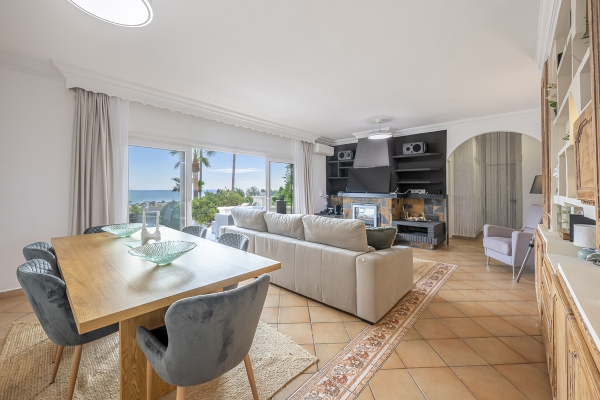 Resale - Villa - Estepona - Estepona Centro