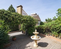 Resale - Villa - Estepona - Estepona Centro