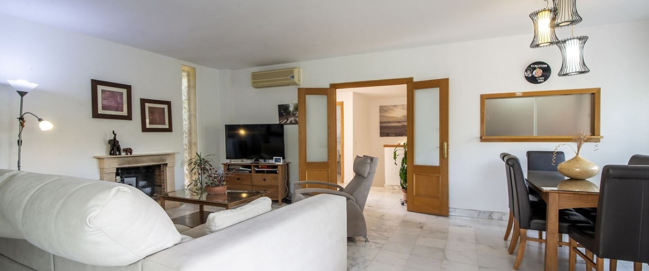 Resale - Villa - Estepona - Estepona Centro