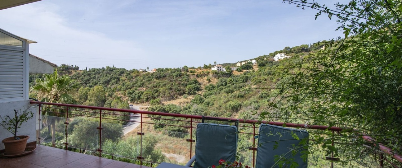 Resale - Villa - Estepona - Estepona Centro