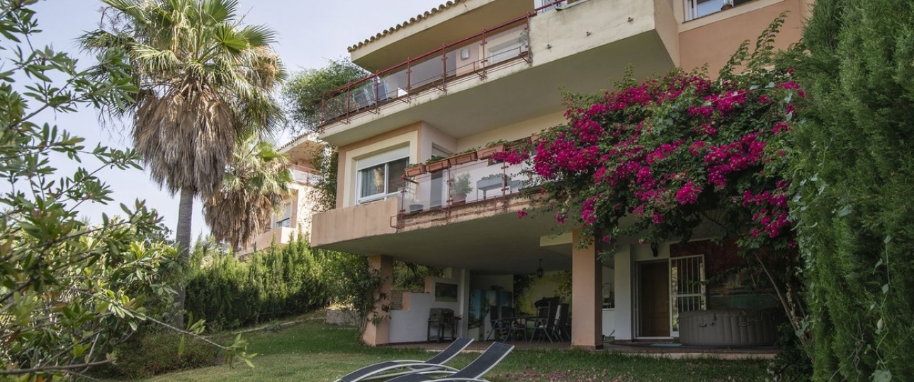 Resale - Villa - Estepona - Estepona Centro