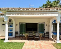 Resale - Villa - Estepona - Estepona Centro