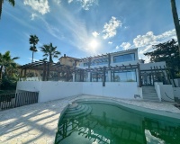 Resale - Villa - Estepona - Estepona Centro