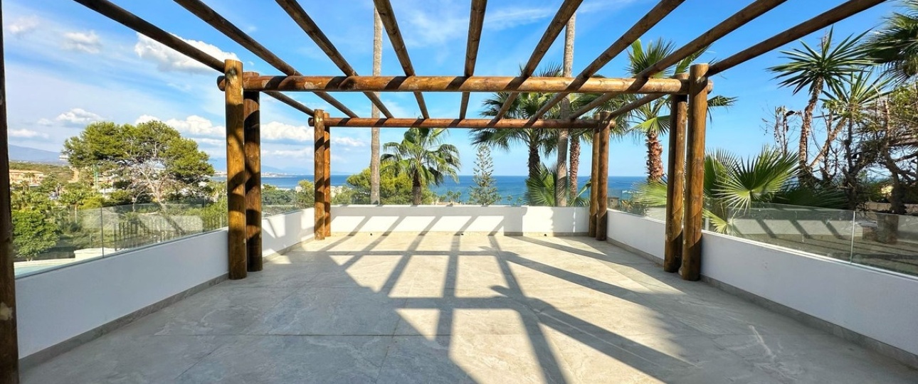 Resale - Villa - Estepona - Estepona Centro
