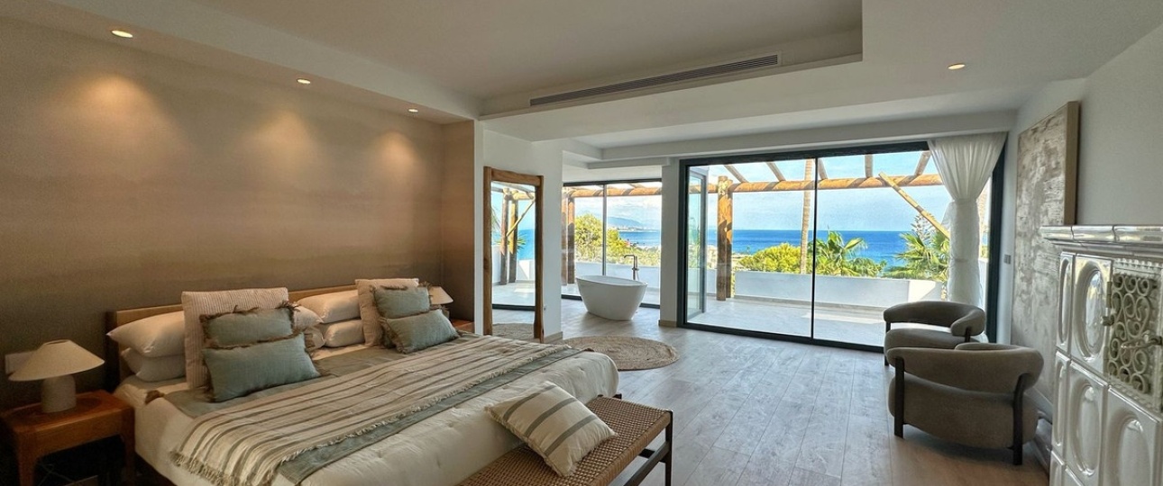 Resale - Villa - Estepona - Estepona Centro