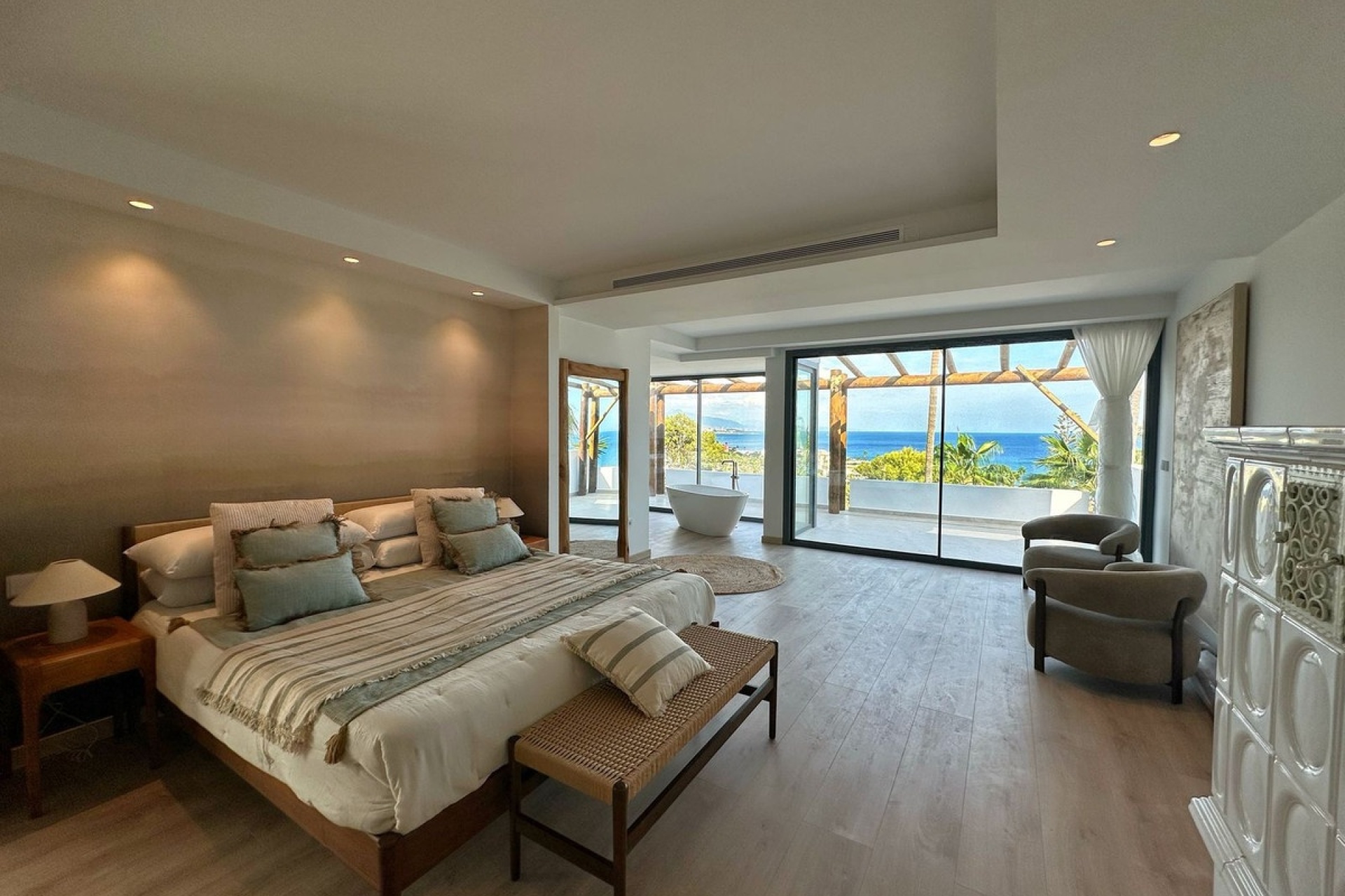 Resale - Villa - Estepona - Estepona Centro