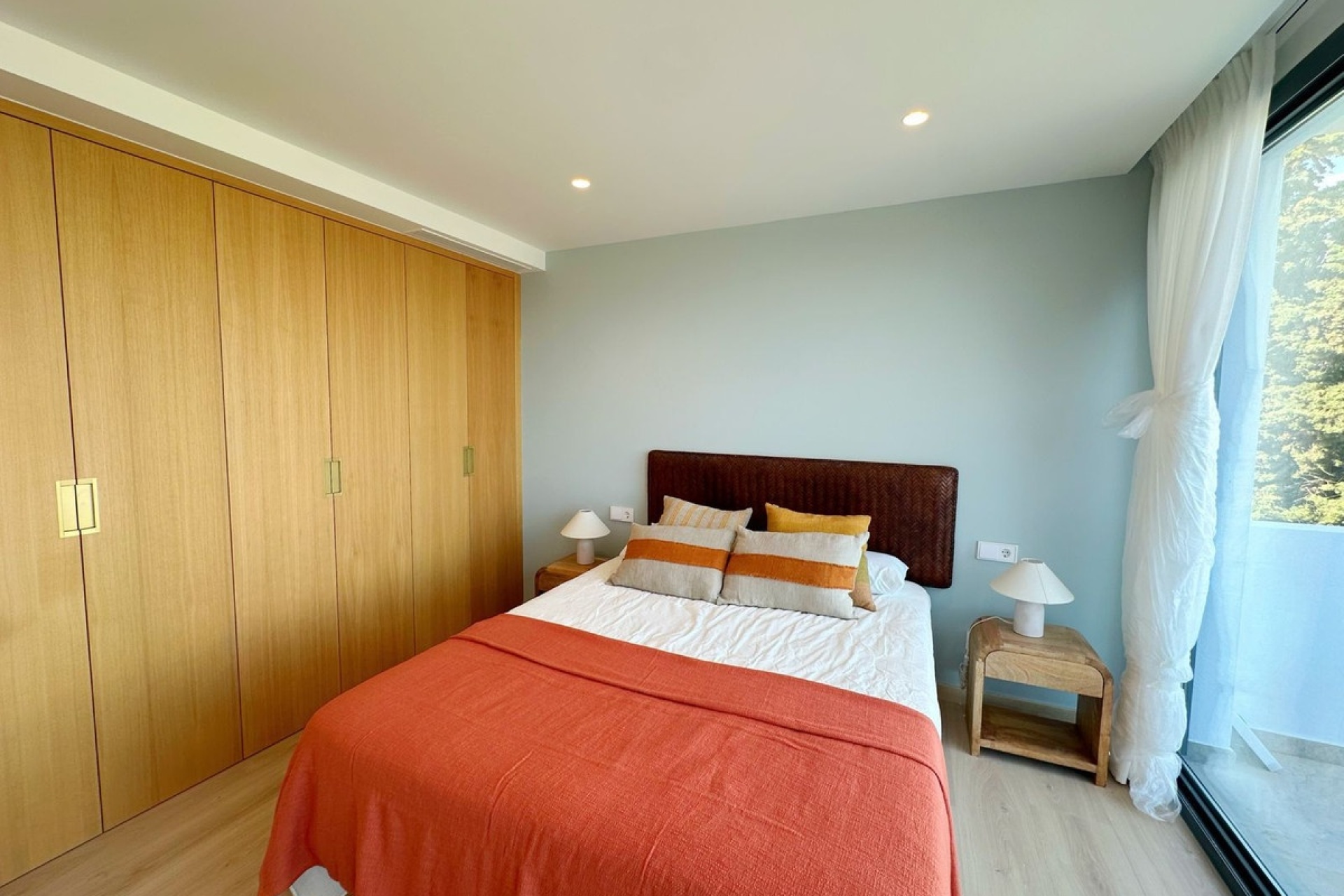 Resale - Villa - Estepona - Estepona Centro