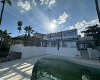 Resale - Villa - Estepona - Estepona Centro