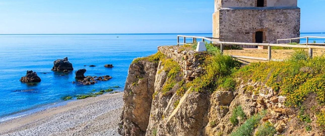 Resale - Villa - Estepona - Estepona Centro