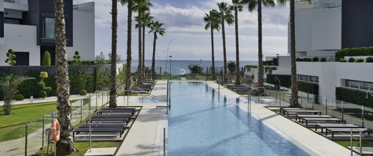 Resale - Villa - Estepona - Estepona Centro