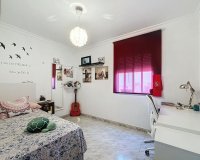 Resale - Villa - Estepona - Estepona Centro