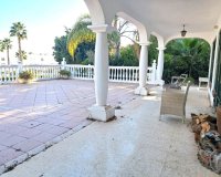 Resale - Villa - Estepona - Estepona Centro