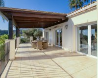Resale - Villa - Estepona - Estepona Centro