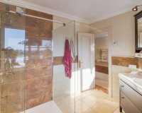 Resale - Villa - Estepona - Estepona Centro