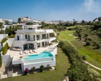 Resale - Villa - Estepona - Estepona Centro