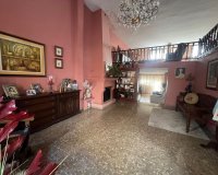 Resale - Villa - Estepona - Estepona Centro