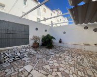 Resale - Villa - Estepona - Estepona Centro
