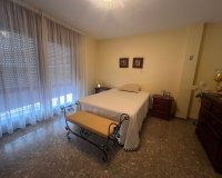 Resale - Villa - Estepona - Estepona Centro