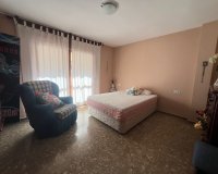 Resale - Villa - Estepona - Estepona Centro