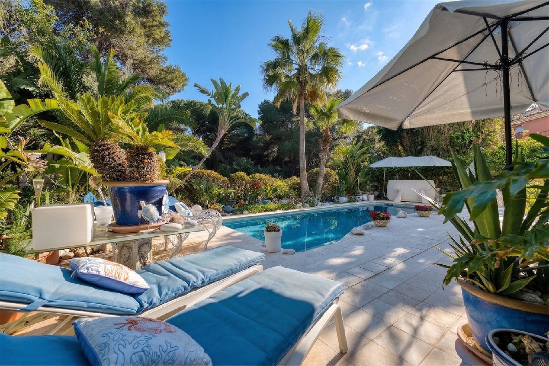Resale - Villa - Estepona - New Golden Mile