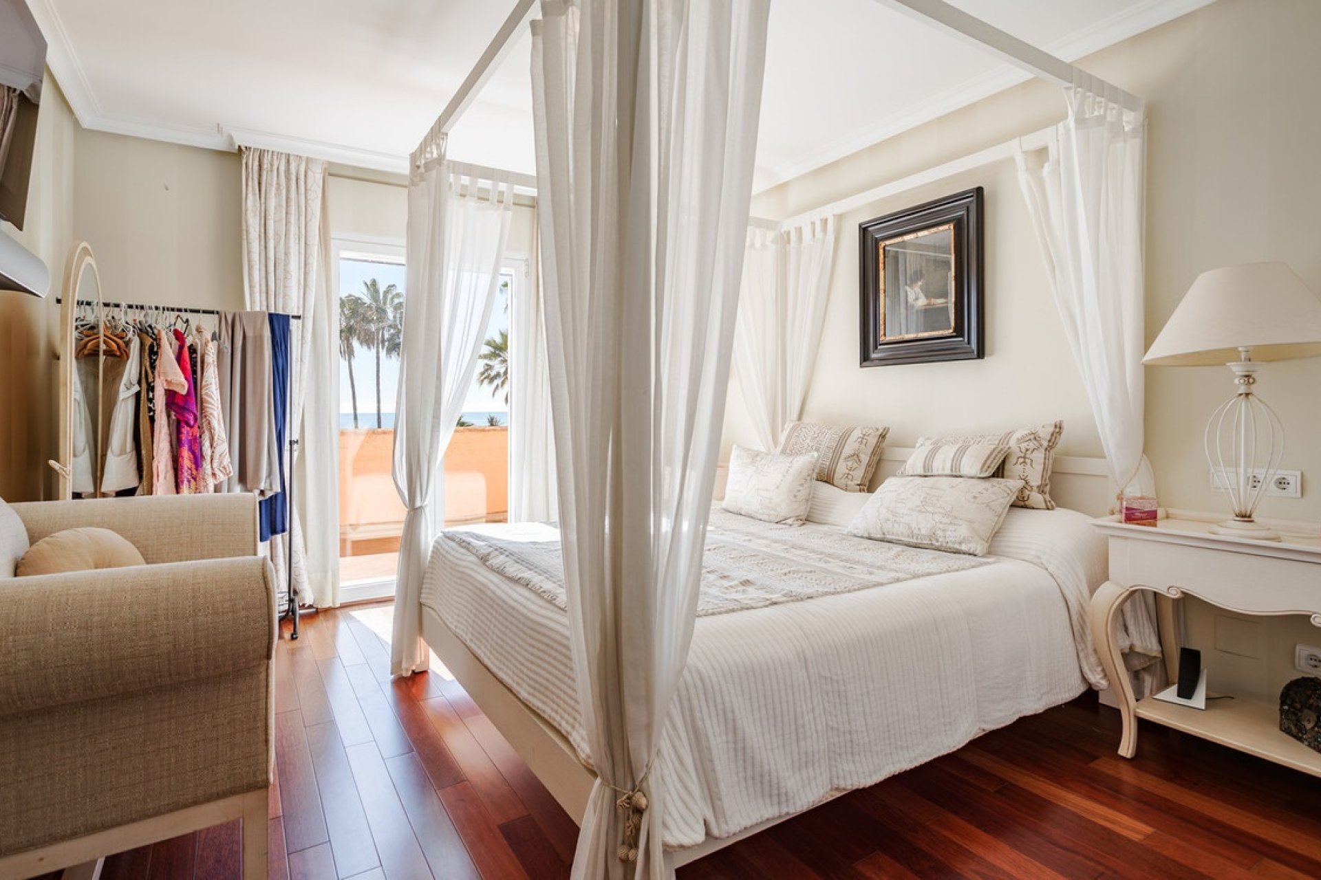 Resale - Villa - Estepona - New Golden Mile