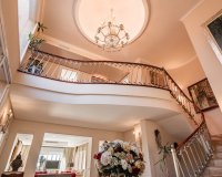 Resale - Villa - Estepona - New Golden Mile