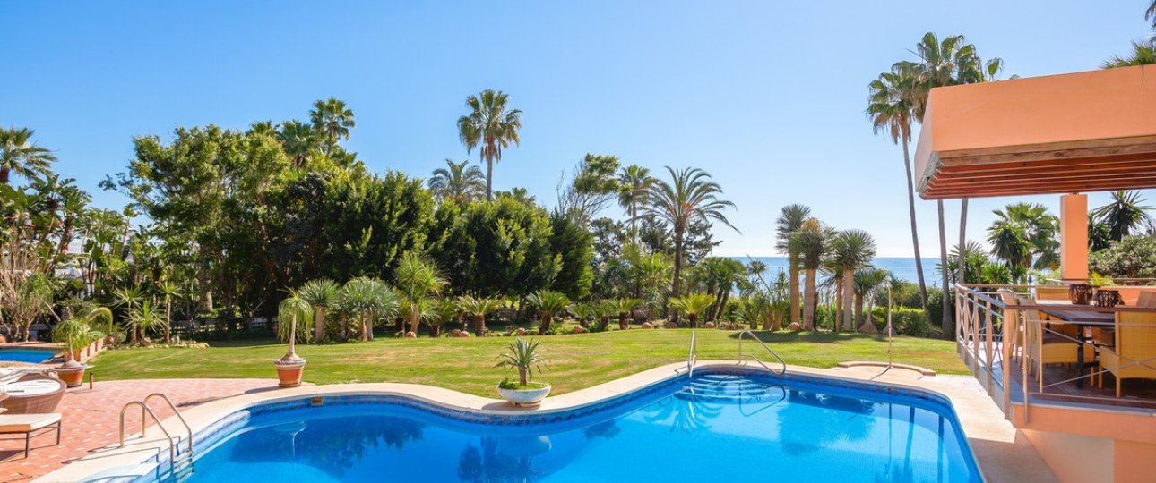 Resale - Villa - Estepona - New Golden Mile