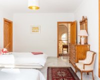 Resale - Villa - Estepona - New Golden Mile