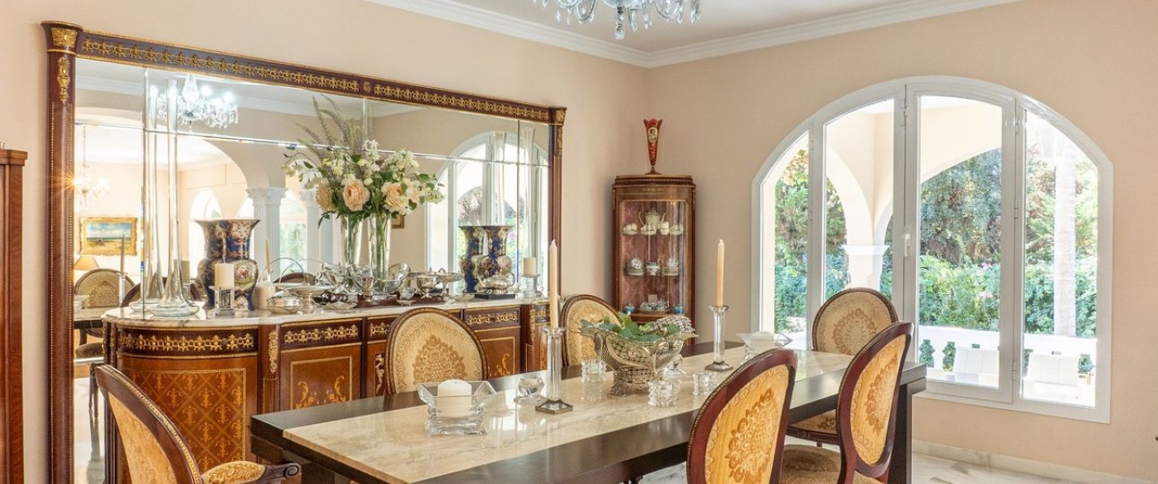 Resale - Villa - Estepona - New Golden Mile