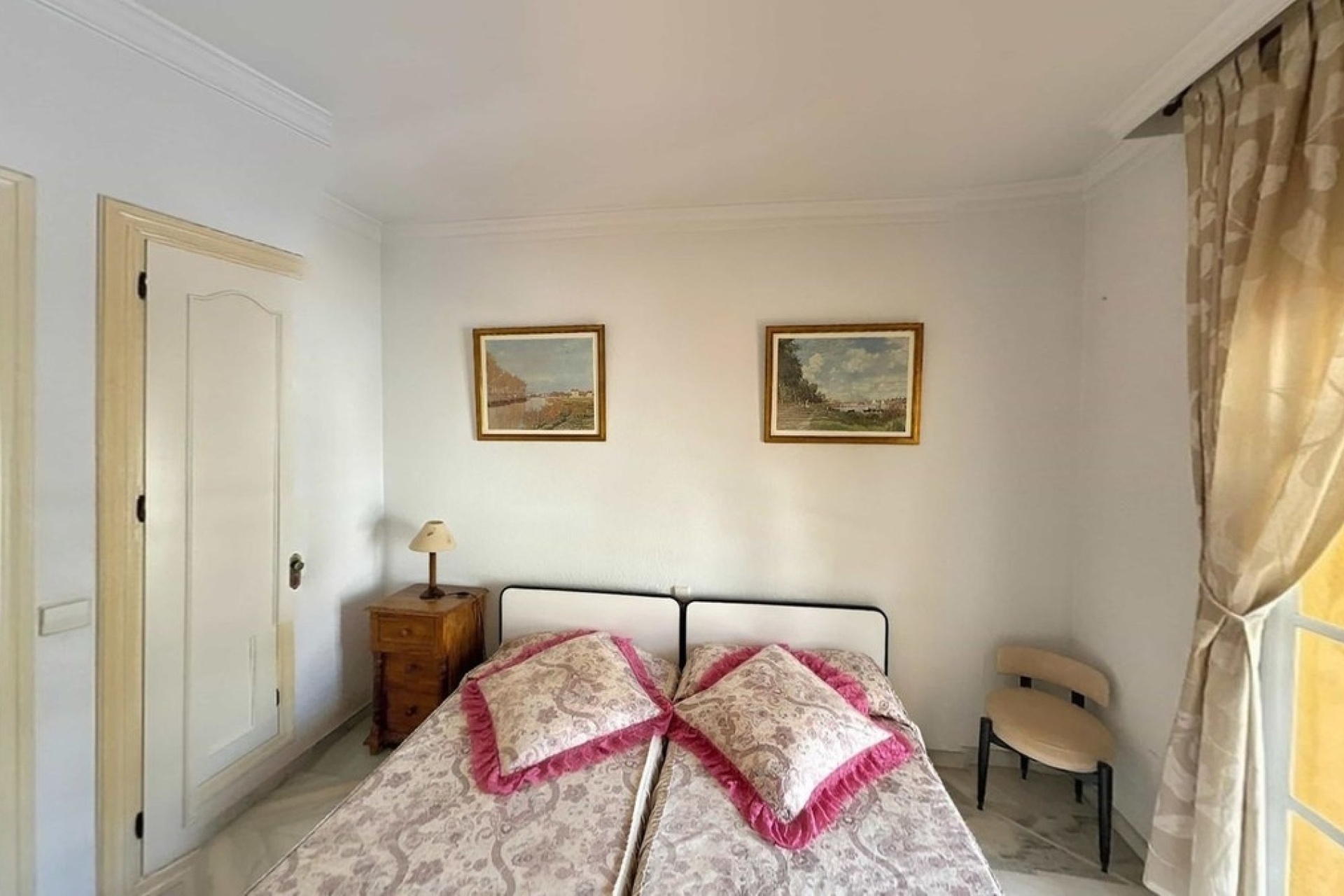 Resale - Villa - Estepona - New Golden Mile