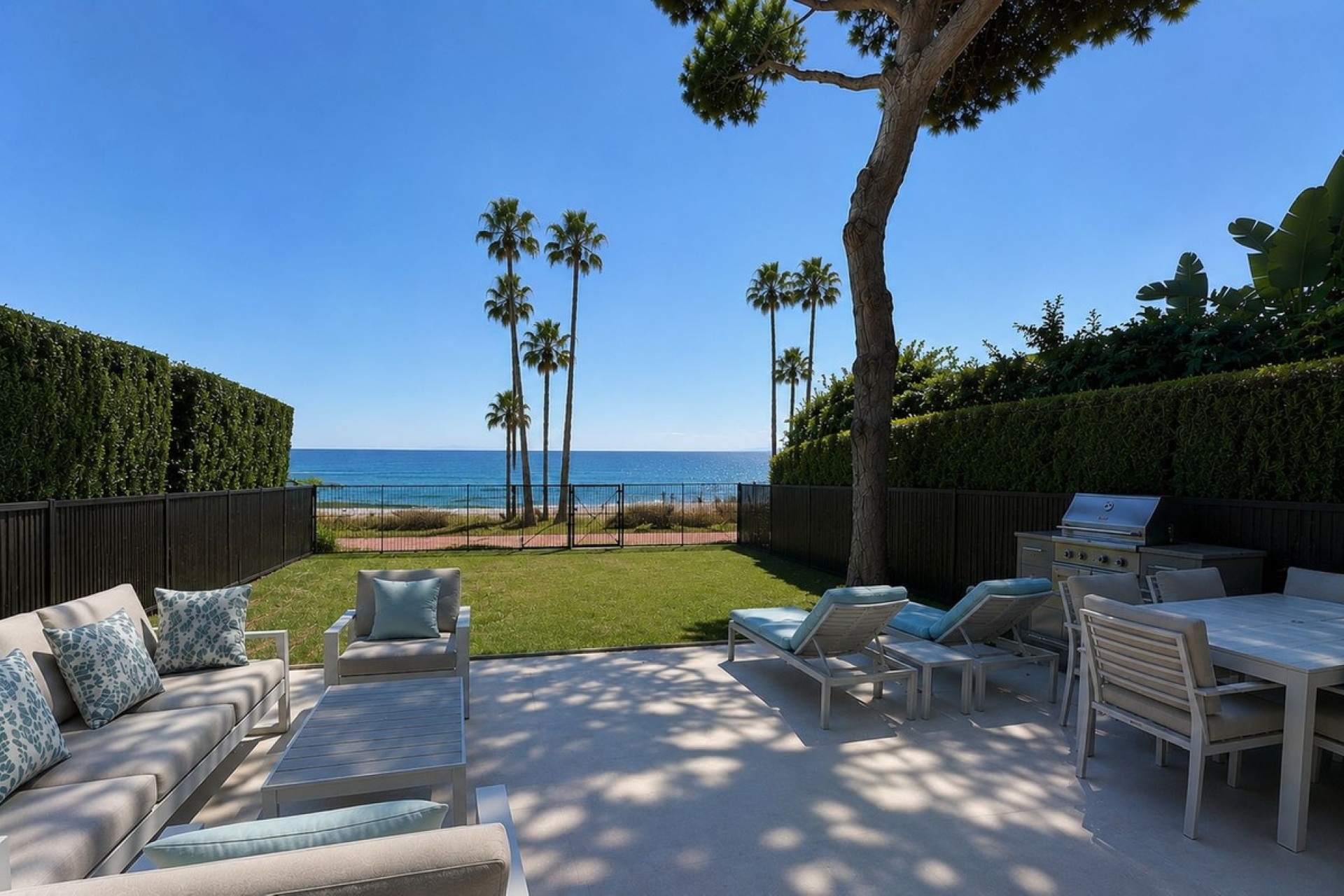 Resale - Villa - Estepona - New Golden Mile