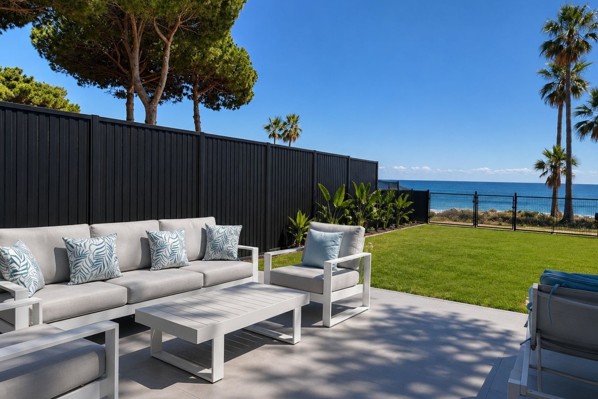 Resale - Villa - Estepona - New Golden Mile