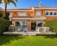 Resale - Villa - Estepona - New Golden Mile