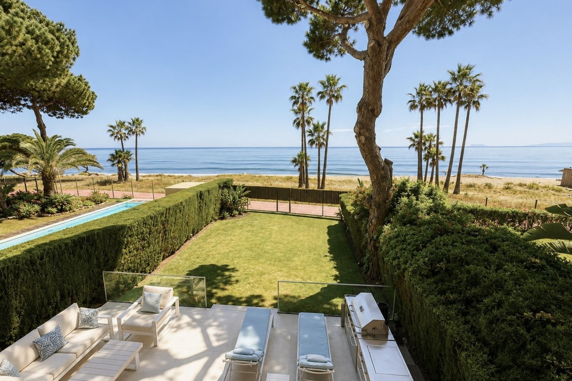 Resale - Villa - Estepona - New Golden Mile