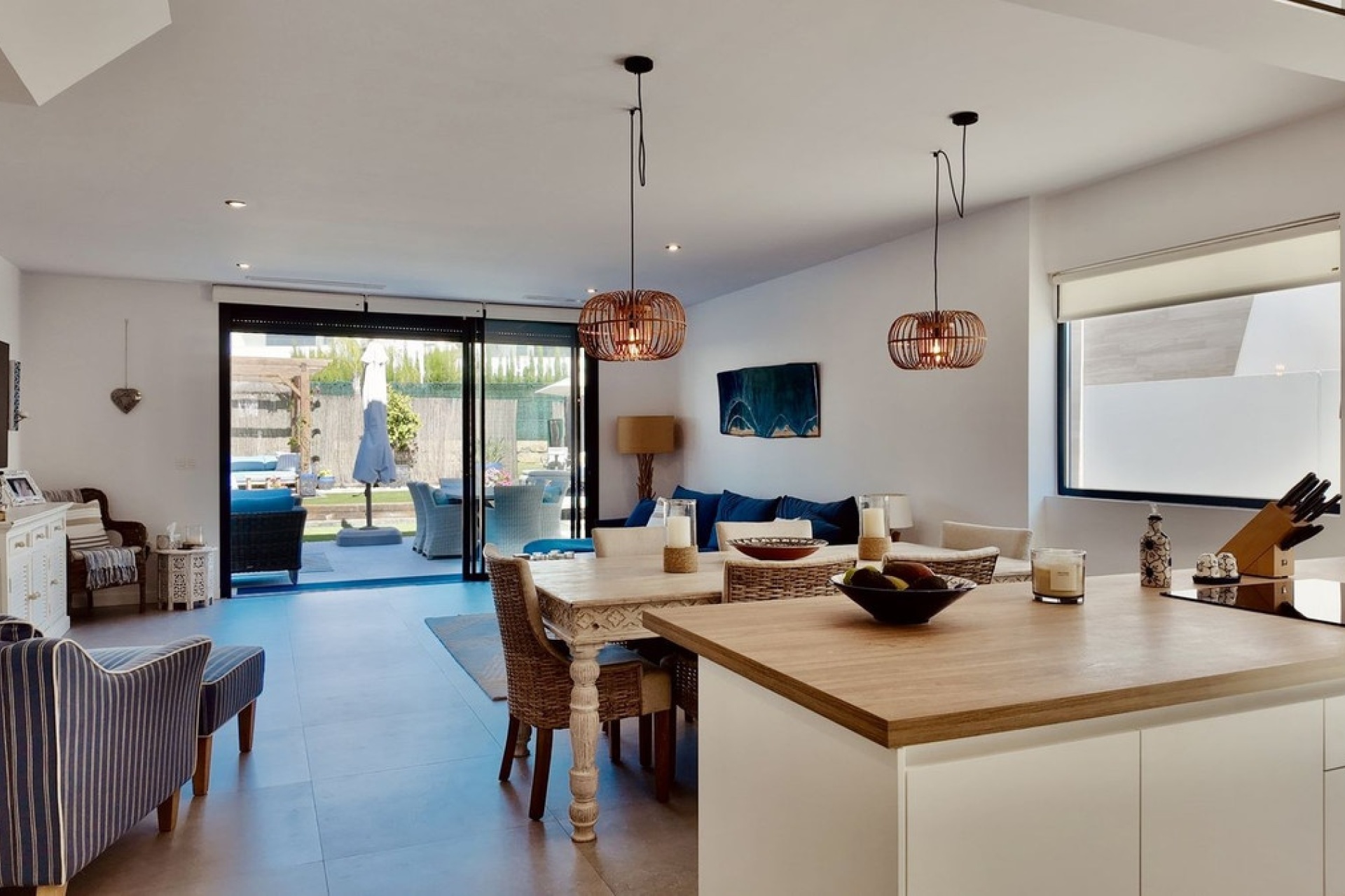 Resale - Villa - Estepona - New Golden Mile