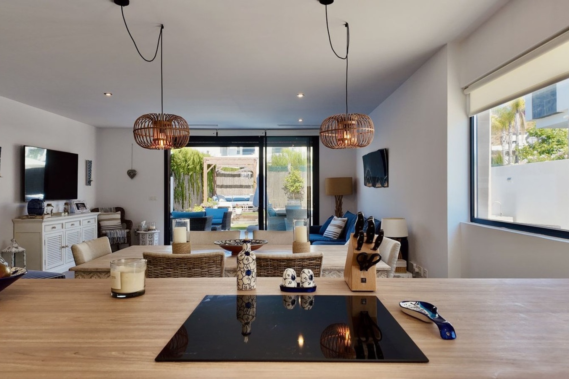 Resale - Villa - Estepona - New Golden Mile