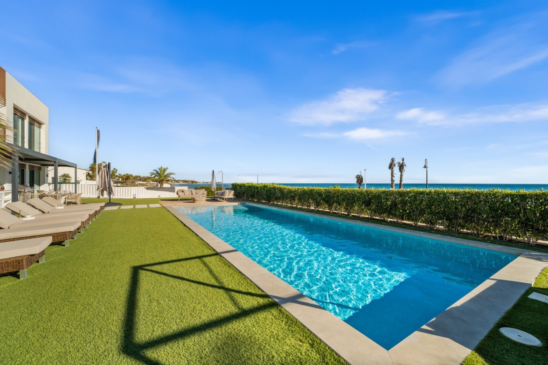 Resale - Villa - Estepona - New Golden Mile