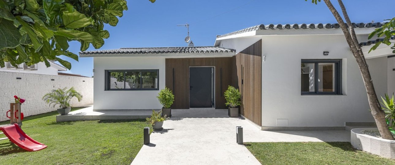 Resale - Villa - Estepona - New Golden Mile