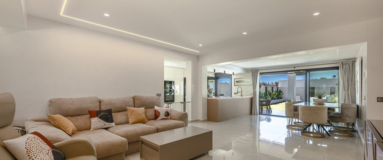 Resale - Villa - Estepona - New Golden Mile